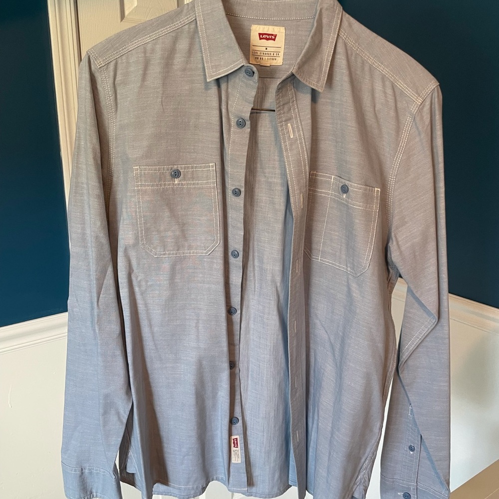 Levi’s shirt, Light Blue, size M